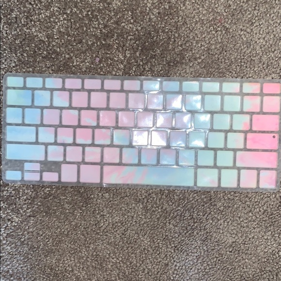 Macbook Keyboard Cover - Picture 2 of 2